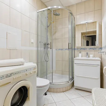 Charming In The Heart Of Old Town Warszawa